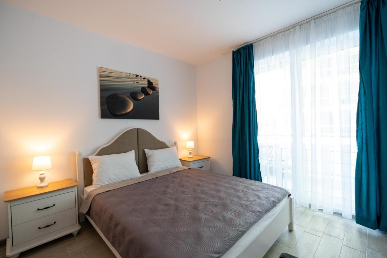 San Francisco Aparthotel Pool & Spa Mamaia Nord Неводарі Екстер'єр фото