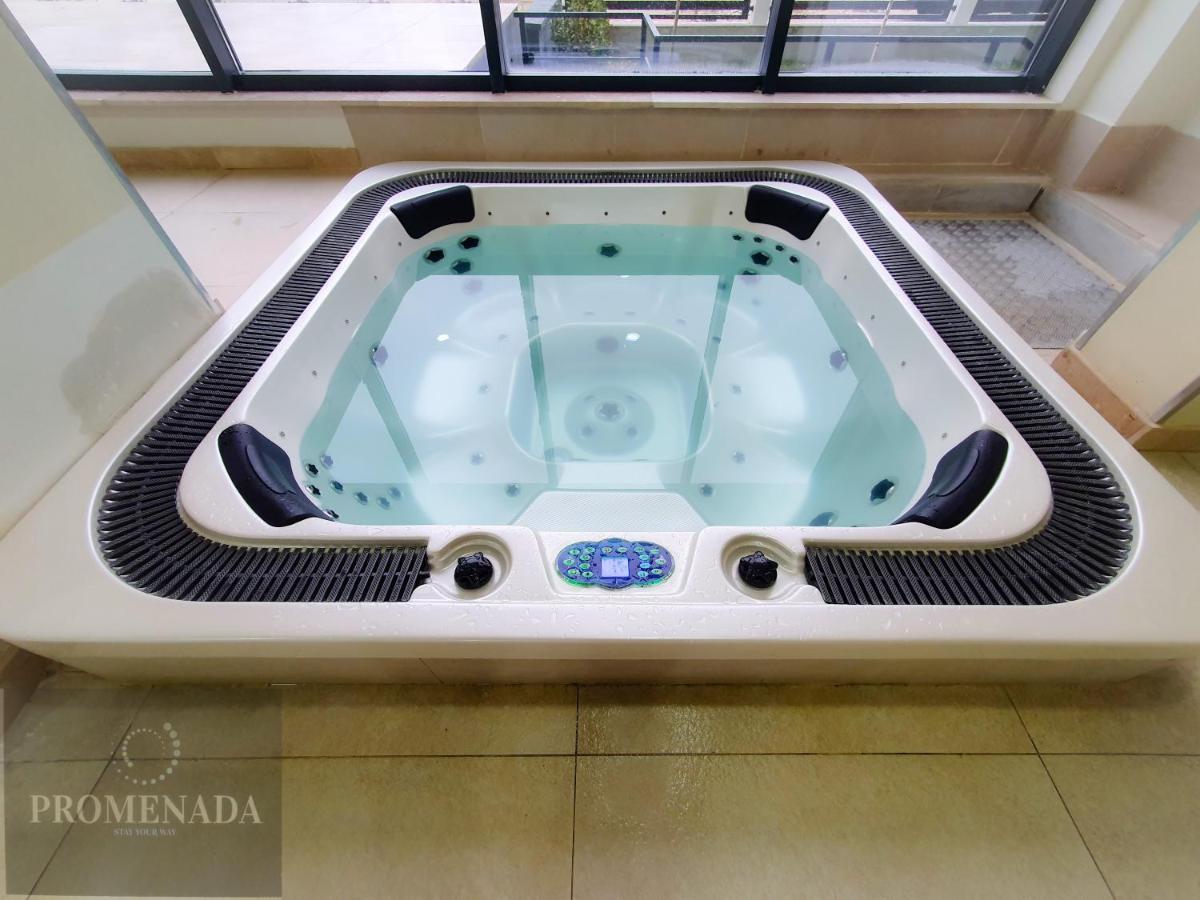San Francisco Aparthotel Pool & Spa Mamaia Nord Неводарі Екстер'єр фото
