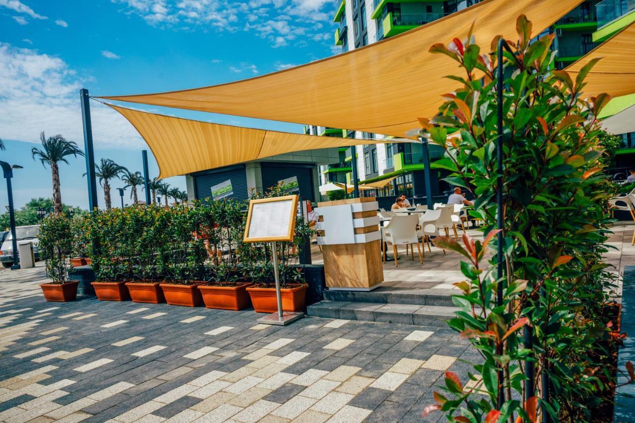 San Francisco Aparthotel Pool & Spa Mamaia Nord Неводарі Екстер'єр фото